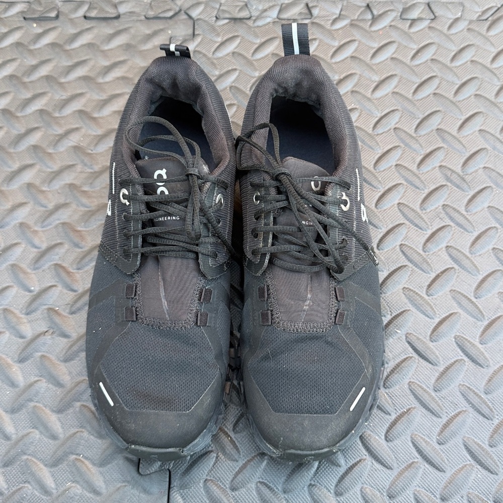 ON Cloud Waterproof Women’s Running Shoes Size W 8 - Picture 6 of 11